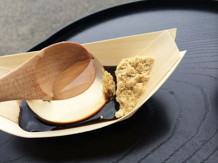 金精軒 韮崎店の水信玄餅