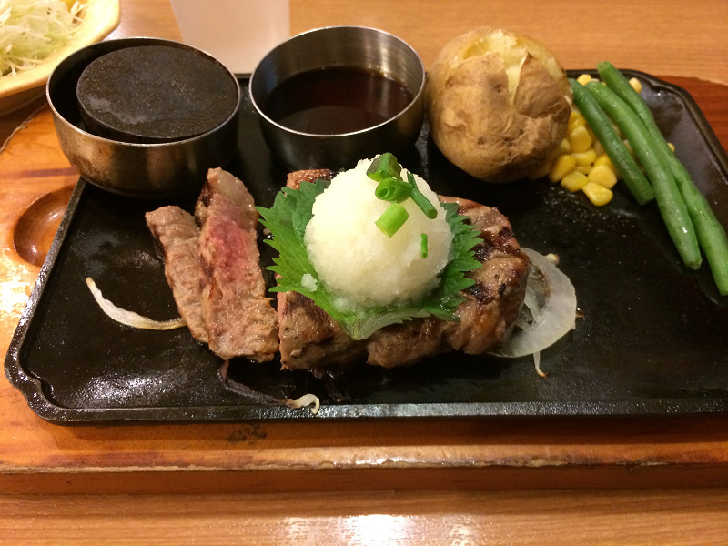 150グラムのステーキ