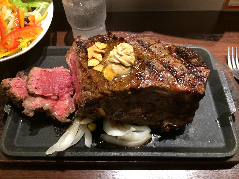 40オンスのステーキ