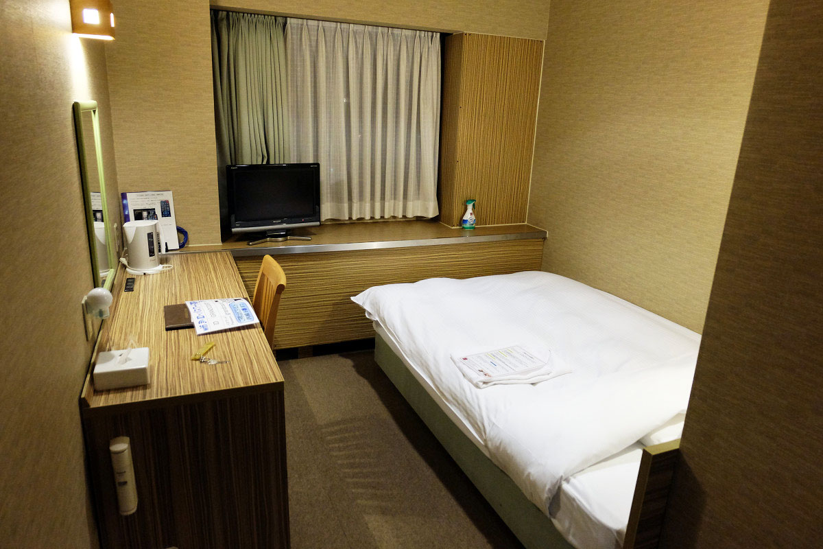 ホテル ザ・グランコート津西 スタンダードシングル 15平米