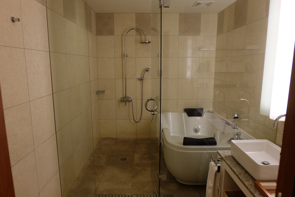 ヴィラテラス大村 1301号室 モダンジャパニーズルーム バスルーム