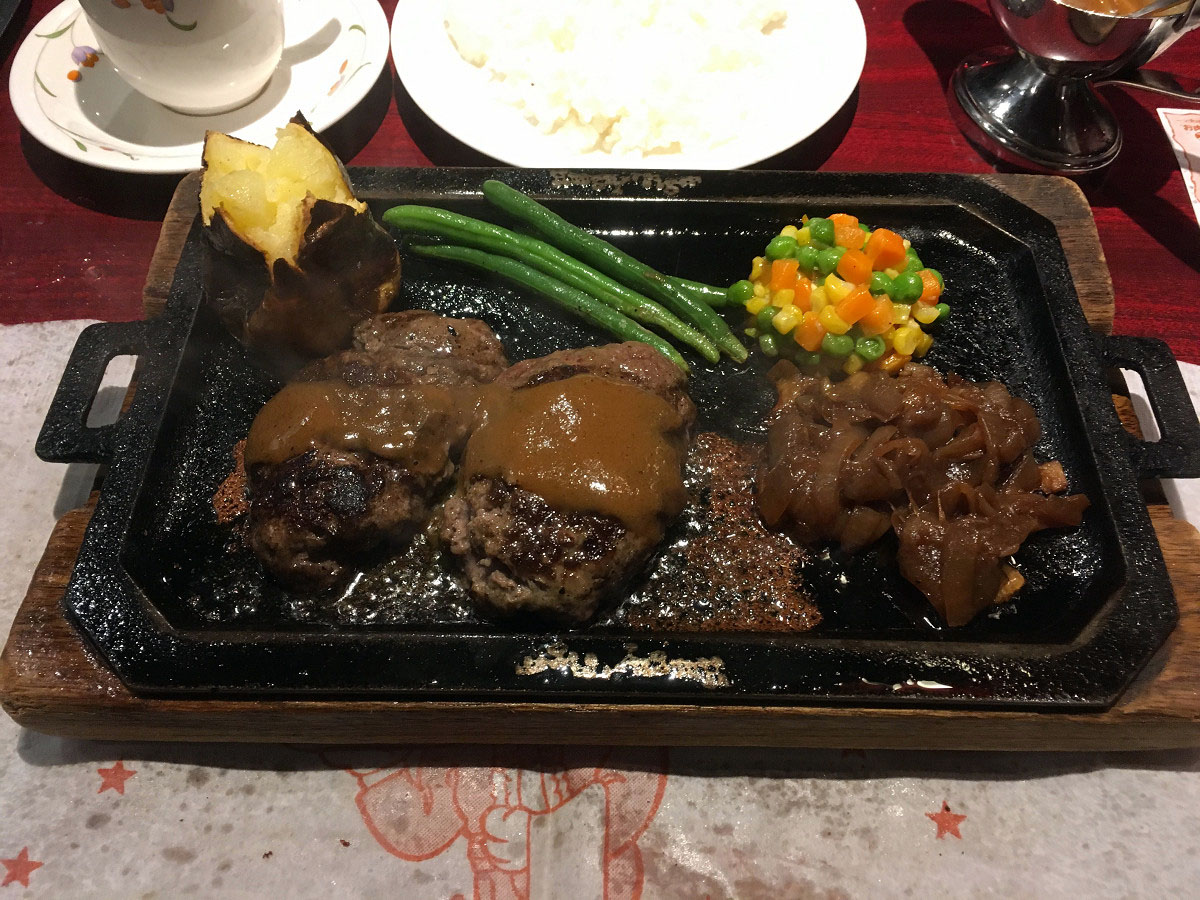 ハングリータイガー 横浜モアーズ店「オリジナルハンバーグステーキ」(2017年7月)