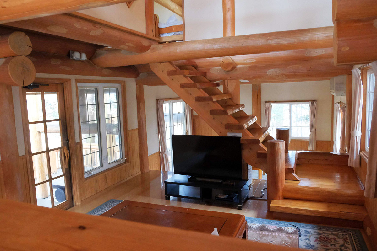 55畳（黒川 森のコテージ 10名用ログハウス）