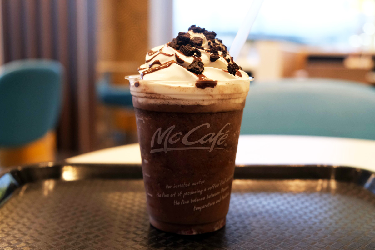 いちごオレオチョコフラッペ