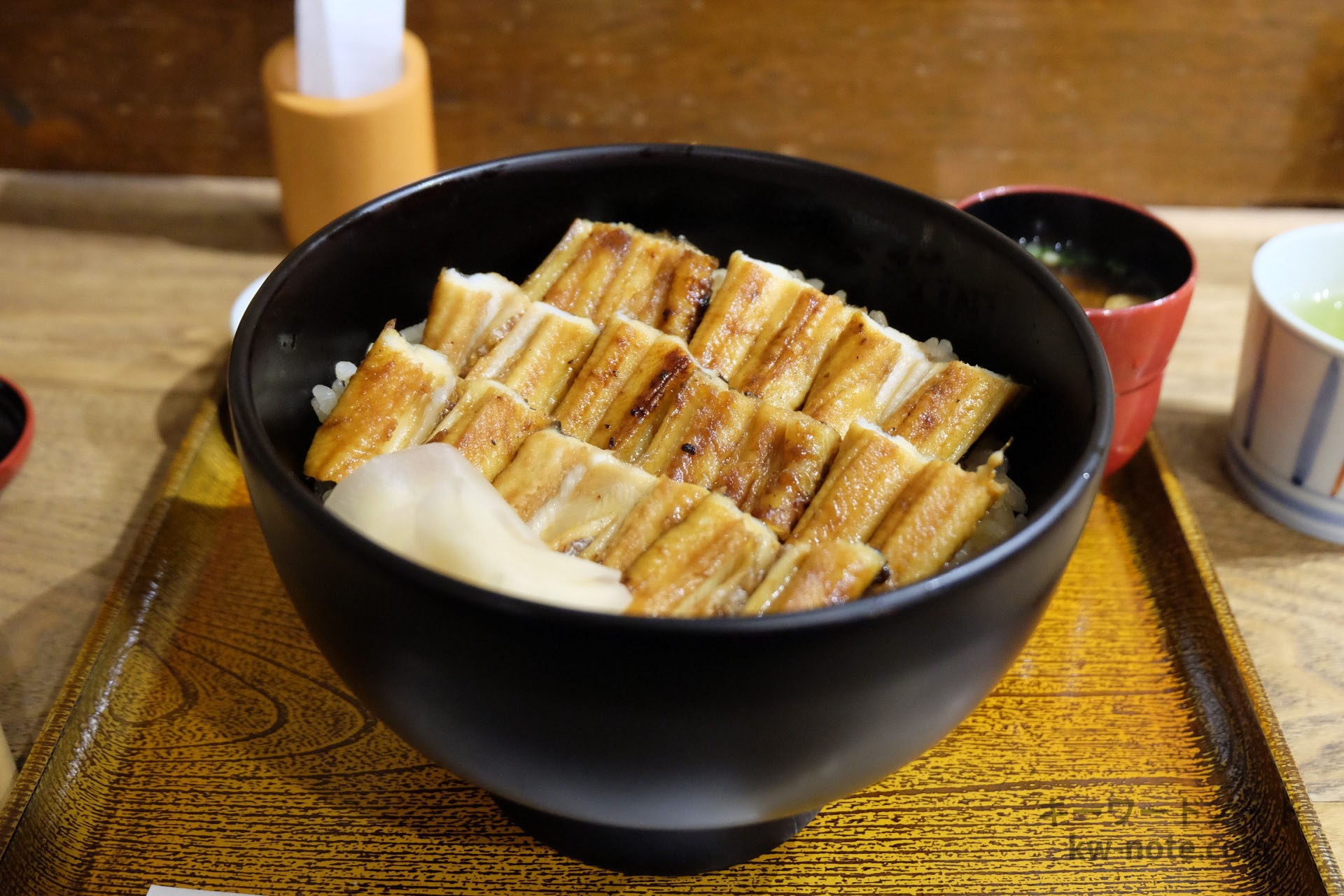 「あなごめし うえの 宮島口本店」厳島神社行きフェリー乗場近くの穴子の老舗