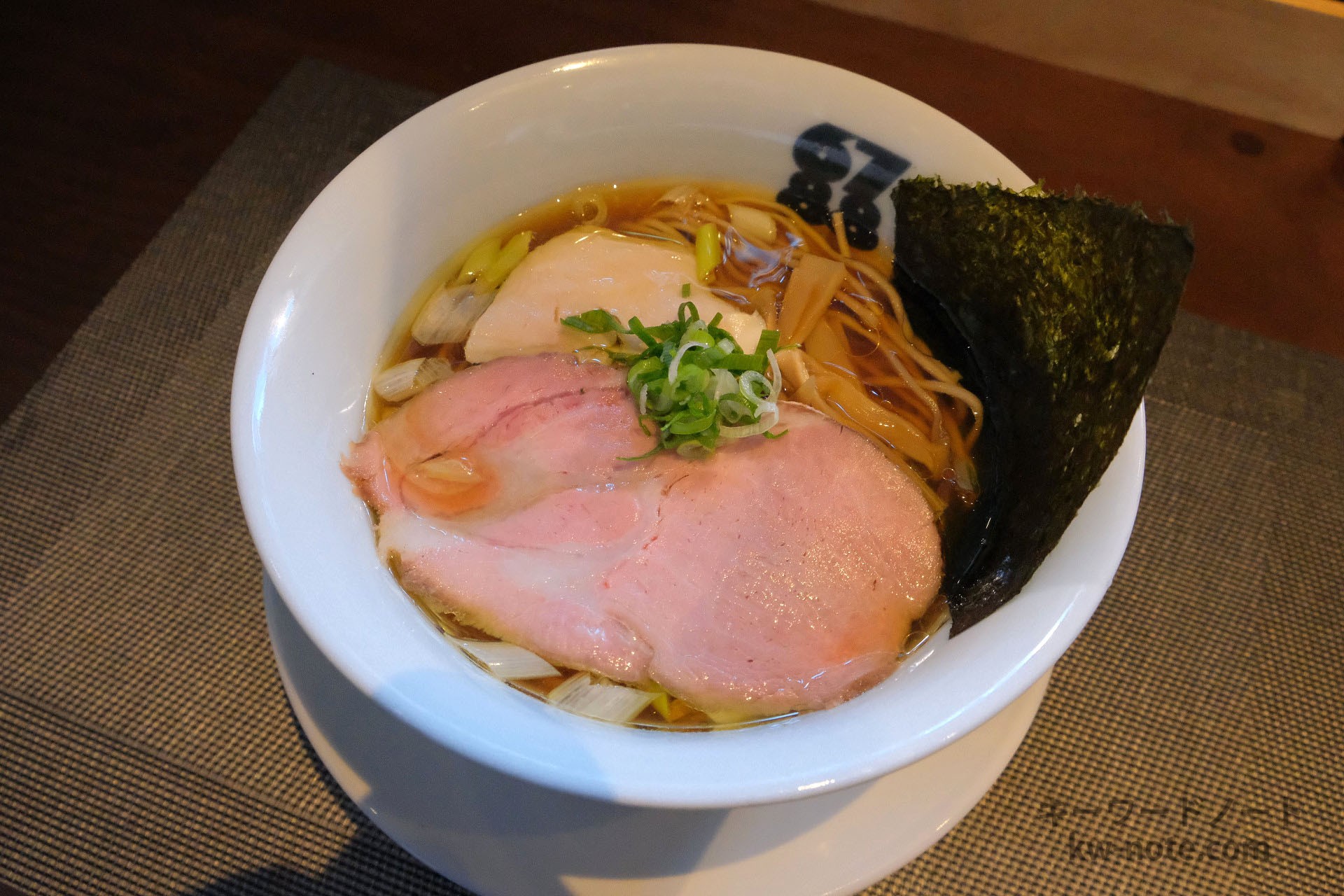 「牟岐縄屋」(むぎなわや) 福井の人気無化調ラーメン店